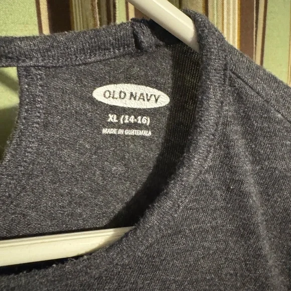 Old Navy Gray Tee with Pink and Blue Graphic - Picture 3 of 4